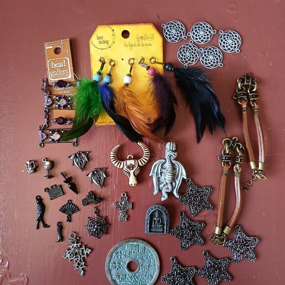 Destash Lot of 77 Jewellery Jewelry Findings Pendants Charms Fancy Boho Goth - Picture 3 of 13